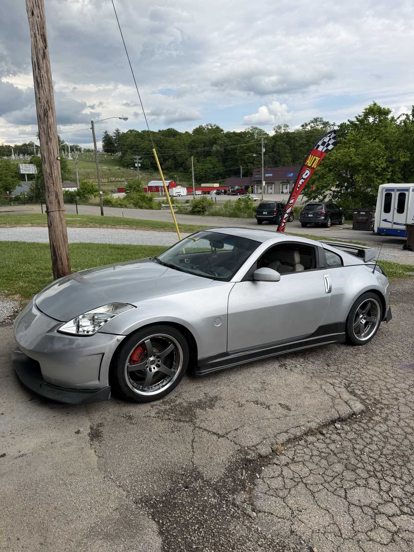 Silver Nissan 350Z exterior after detailing